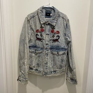 Men’s Embroidered Jean Jacket